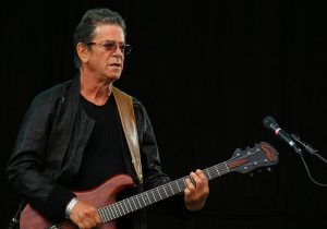 Lou Reed Guitars & Gear List (with Videos) - Guitar Lobby