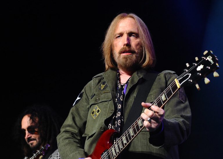 Tom Petty Guitars & Gear List (with Videos) - Guitar Lobby